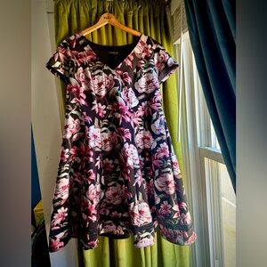 Lane Bryant Knee Length Floral Dress